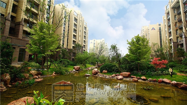 家住公園里，幸?？吹靡姟I(yè)·公園里